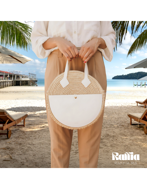 Natural raffia round bag