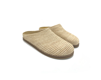 Woven Raffia Slip-Ons: Stylish Comfort, Checkered Elegance
