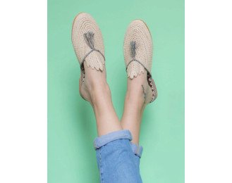 Peacock Raffia Sandal | Natural Beige