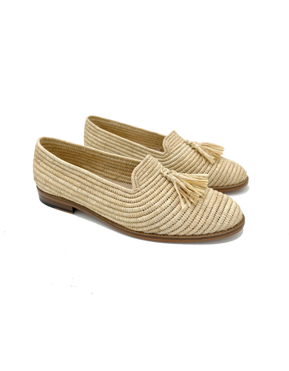 Step into Natural Elegance: Discover Our Loafer Raffia Shoes