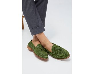 Step into Natural Elegance: Discover Our Loafer Raffia Shoes