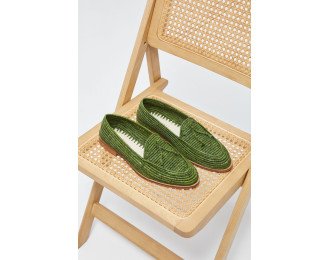 Step into Natural Elegance: Discover Our Loafer Raffia Shoes