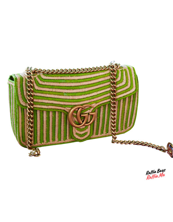 Raffia shoulder bag for natural elegance